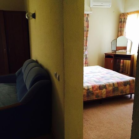 Samshit 555 Hotel Очамчира Екстериор снимка