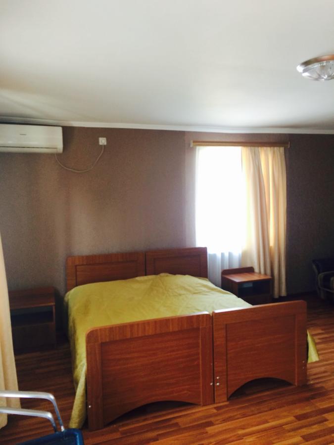 Samshit 555 Hotel Очамчира Екстериор снимка