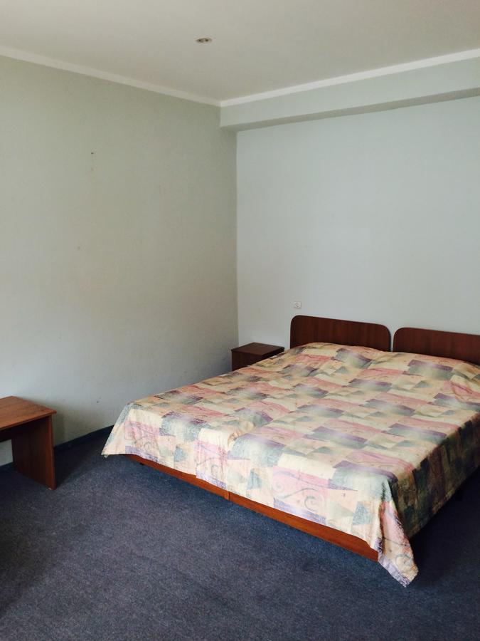 Samshit 555 Hotel Очамчира Екстериор снимка